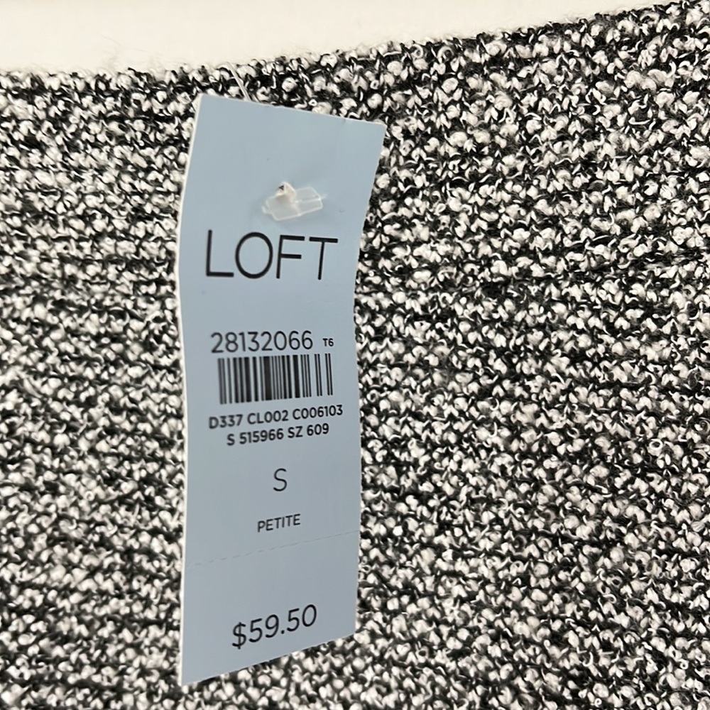 Loft petite skirt - Picture 2 of 6